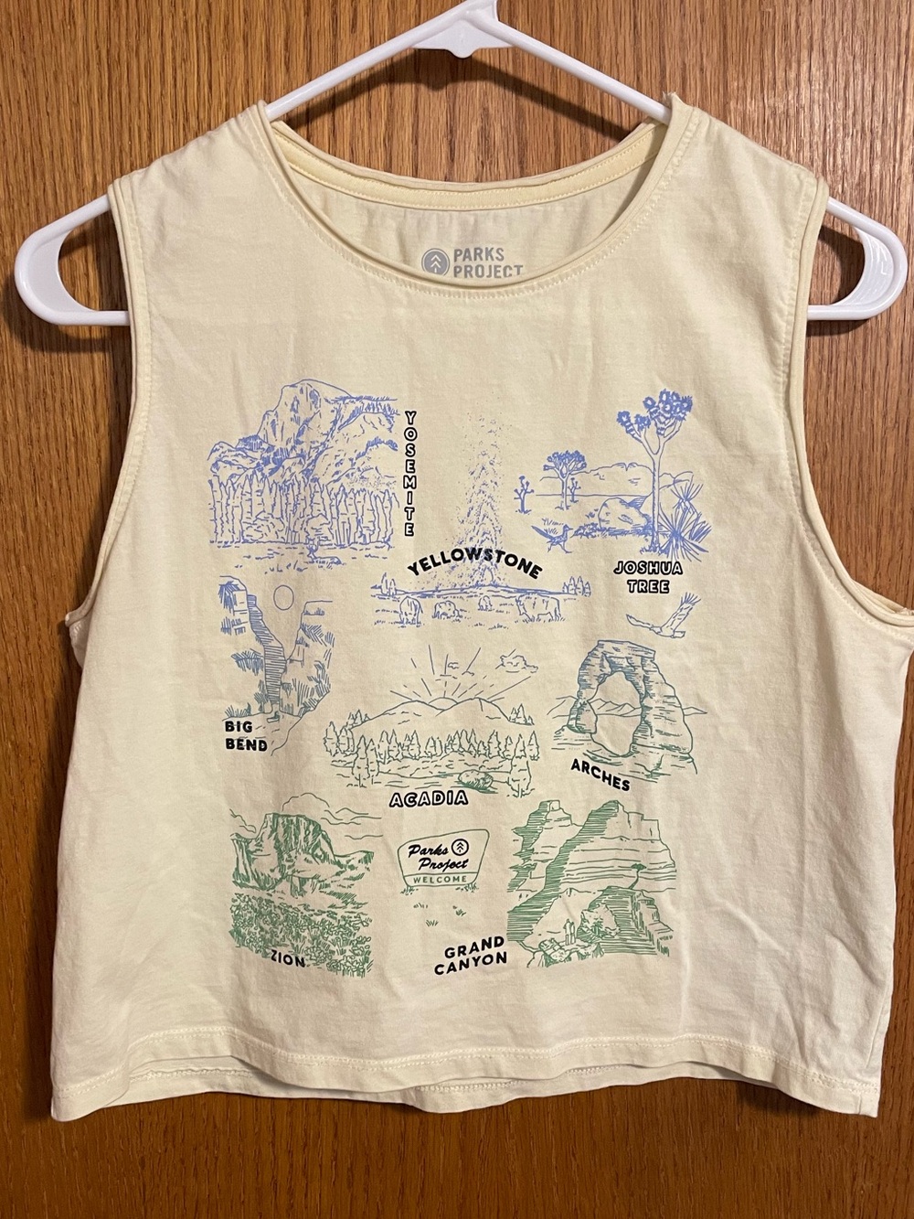 Parks Project National Parks Sleeveless Cropped Tee in Cream, Women’s size Small